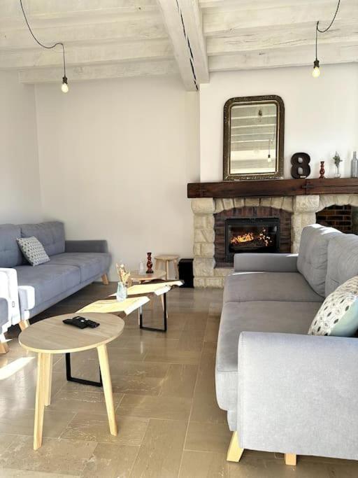 La Gravonne, Une Parenthese Turroise Turny Extérieur photo