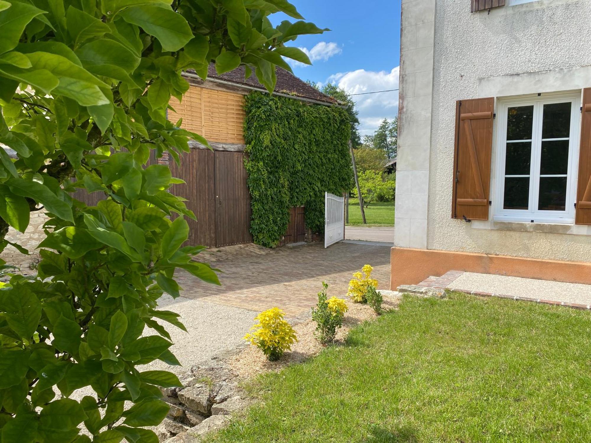 La Gravonne, Une Parenthese Turroise Turny Extérieur photo